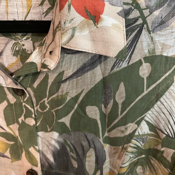 Floral Blouse - Picture 2 of 4